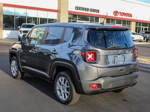Used 2023 Jeep Renegade Latitude AWD/4WD image 24