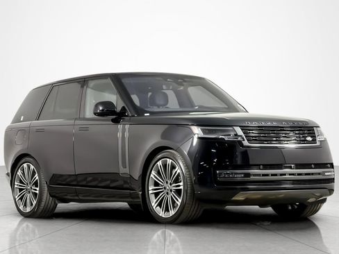 Used 2023 Land Rover Range Rover SE AWD/4WD image 7