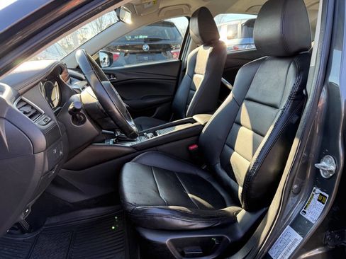 Used 2017 MAZDA MAZDA6 Touring image 8