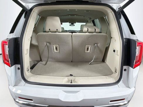 Used 2023 GMC Acadia Denali AWD/4WD image 14