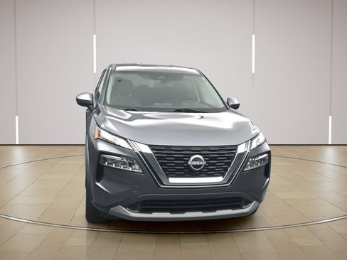 Certified 2023 Nissan Rogue SV AWD/4WD image 2