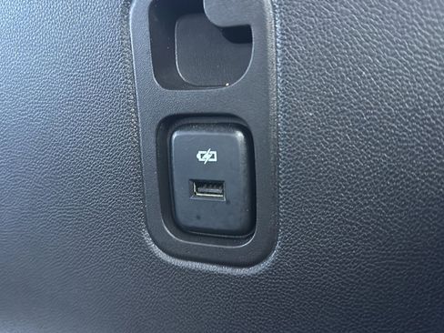 Used 2020 Chevrolet Traverse Premier w/ Redline Edition image 24