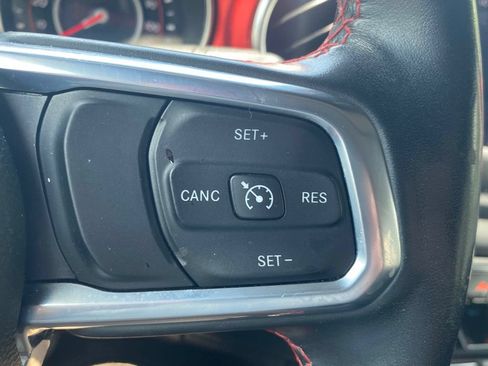 Used 2020 Jeep Wrangler Unlimited Rubicon w/ Cold Weather Group AWD/4WD image 27