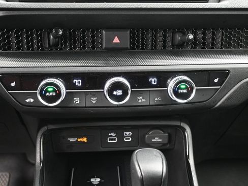 Used 2025 Honda CR-V Sport-L image 16