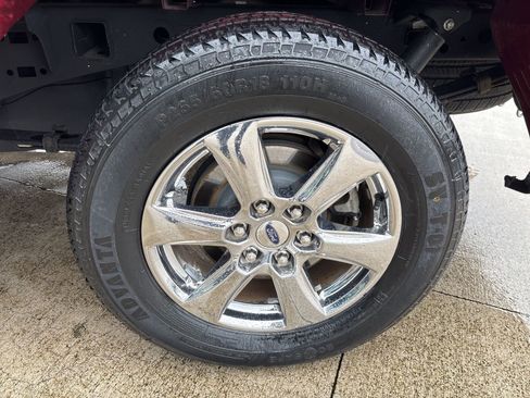 Used 2018 Ford F150 XLT w/ Equipment Group 302A Luxury image 25