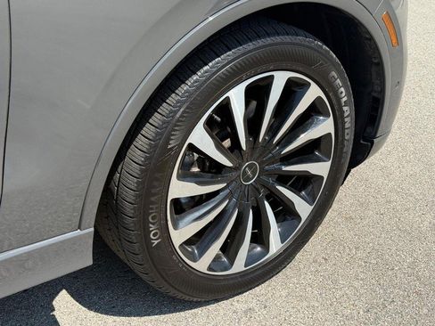 Used 2021 Lincoln Aviator Black Label Grand Touring w/ Class IV Trailer Tow Package AWD/4WD image 12