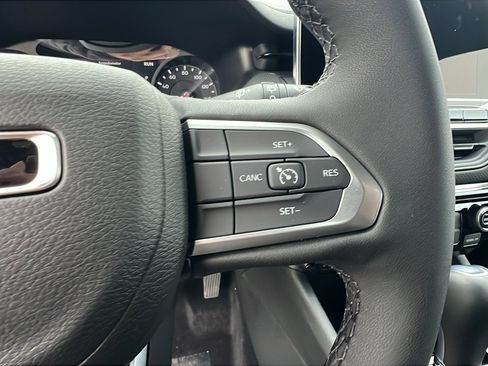 New 2026 Jeep Compass Latitude image 23