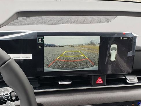 New 2026 Kia Carnival EX image 11