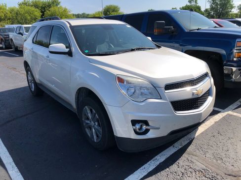 Used 2015 Chevrolet Equinox LT w/ Power Convenience Package FWD image 3