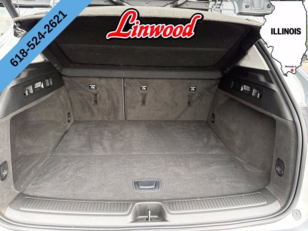 Used 2025 Buick Envision Sport Touring AWD/4WD image 12