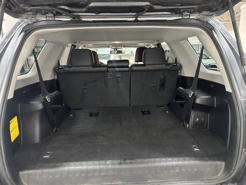 Used 2019 Toyota 4Runner SR5 Premium w/ Four Season Floor Mat Package AWD/4WD image 34
