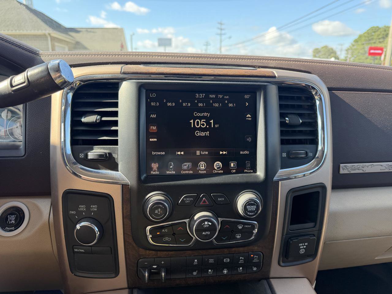 Used 2016 RAM 3500 Laramie Longhorn AWD/4WD image 16