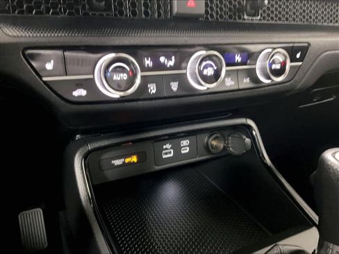 Used 2023 Honda CR-V EX image 26