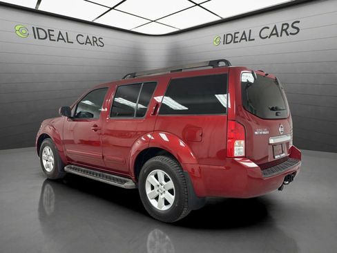 Used 2008 Nissan Pathfinder SE w/ Premium Pkg RWD image 3