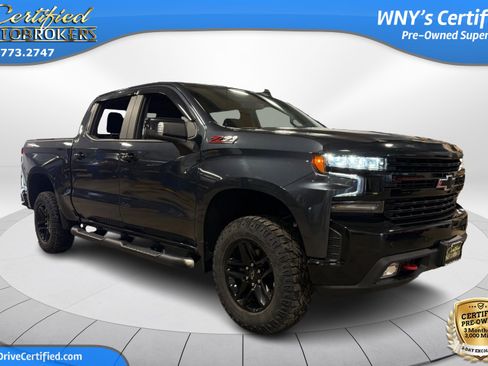Used 2020 Chevrolet Silverado 1500 LT Trail Boss AWD/4WD image 3