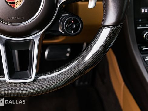 Used 2018 Porsche 911 Turbo S image 30