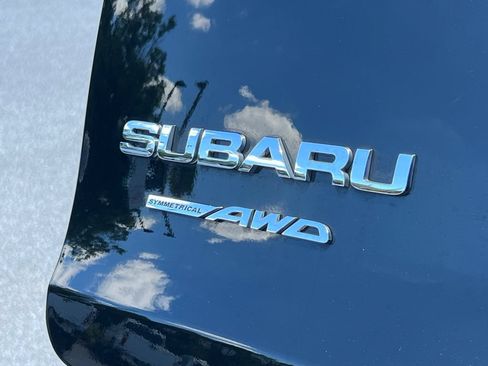 Used 2023 Subaru Ascent Limited w/ Technology Package AWD/4WD image 18