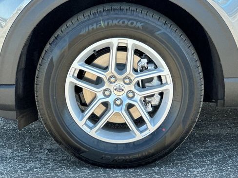 New 2026 Ford Explorer Active image 26