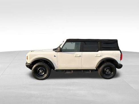 Used 2021 Ford Bronco Black Diamond AWD/4WD image 4