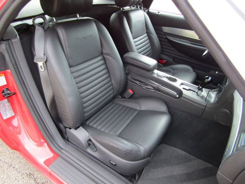 Used 2002 Ford Thunderbird RWD image 16