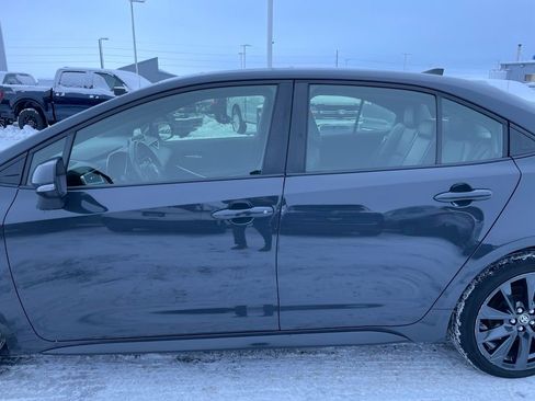 Used 2024 Toyota Corolla XSE image 31
