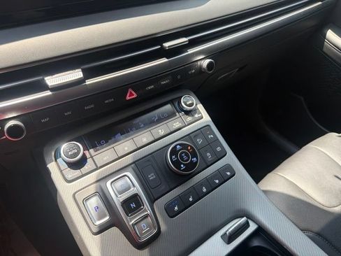 Used 2023 Hyundai Palisade SEL AWD/4WD image 19