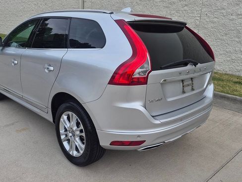 Used 2015 Volvo XC60 T5 Platinum FWD image 5