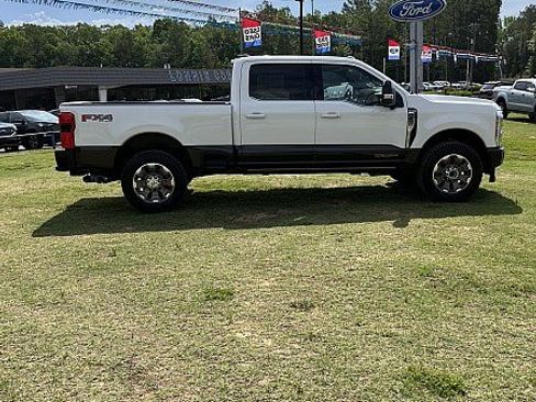 Used 2024 Ford F250 King Ranch AWD/4WD image 8