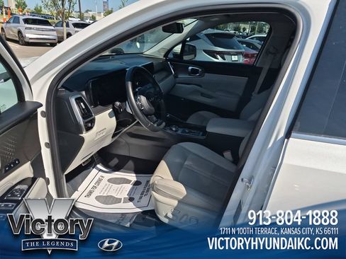 Used 2022 Kia Sorento SX Prestige AWD/4WD image 9