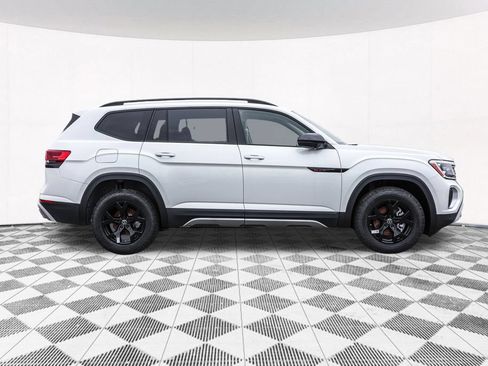 New 2026 Volkswagen Atlas Peak Edition AWD/4WD image 15