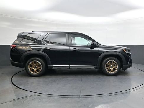 Used 2023 Honda Pilot EX-L image 3