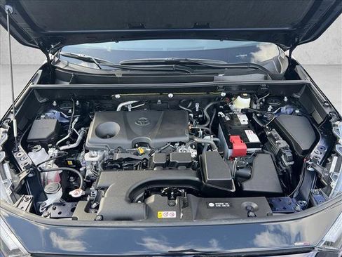 New 2025 Toyota RAV4 Limited image 19