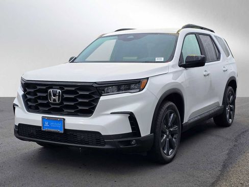 New 2025 Honda Pilot Sport image 7