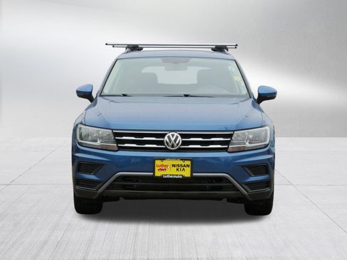Used 2019 Volkswagen Tiguan SE w/ Panoramic Sunroof Package AWD/4WD image 2