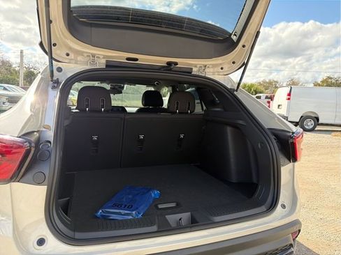 New 2026 Chevrolet Trax RS w/ Driver Confidence Package image 13