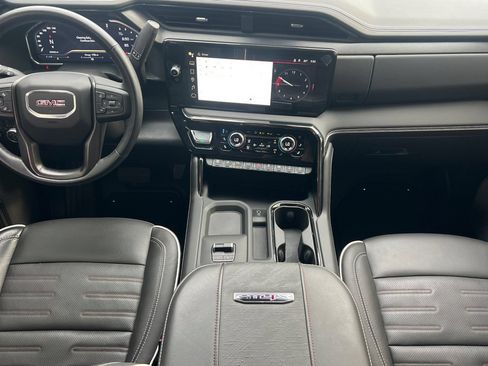 Certified 2024 GMC Sierra 2500 AT4X AWD/4WD image 10
