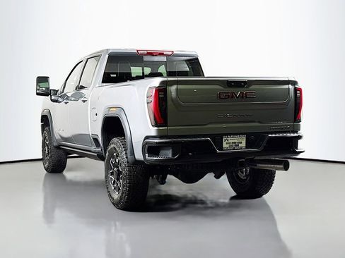 New 2026 GMC Sierra 2500 AT4X image 5
