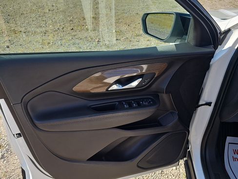 Used 2019 GMC Terrain SLE w/ Black Edition FWD image 18