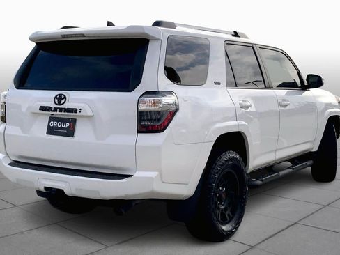 Used 2023 Toyota 4Runner SR5 Premium image 12