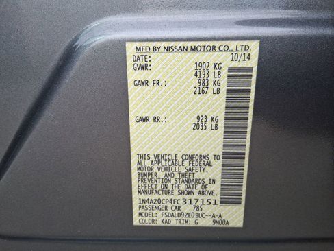 Used 2015 Nissan Leaf SV image 19