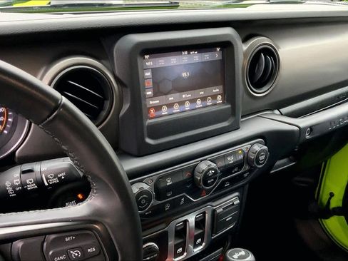 Used 2021 Jeep Wrangler Sport S image 6