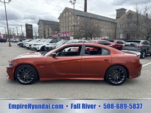Used 2023 Dodge Charger Scat Pack w/ Plus Group RWD image 10