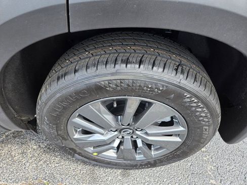 New 2026 Nissan Pathfinder SV FWD image 6