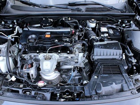 Used 2023 Honda Civic Sport image 19