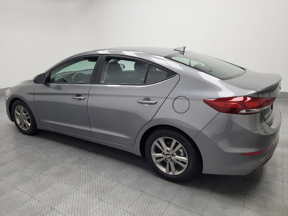 Used 2018 Hyundai Elantra Value Edition FWD image 3