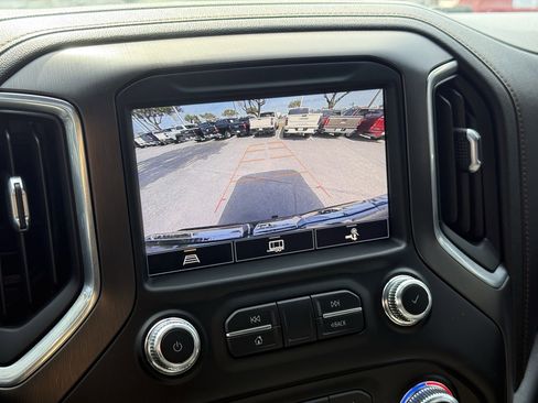 Used 2021 GMC Sierra 1500 AT4 w/ AT4 Preferred Package image 19