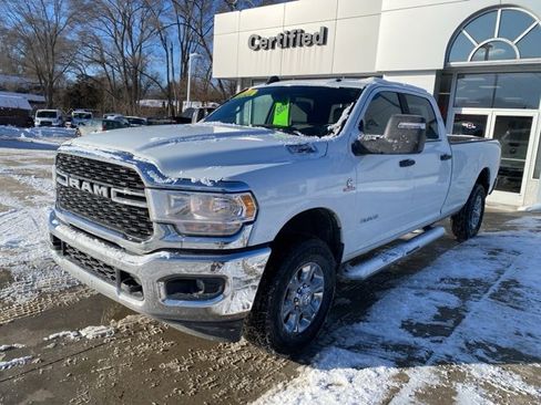 Used 2024 RAM 3500 Big Horn image 10