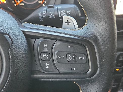 Used 2025 Jeep Wrangler Unlimited Rubicon 392 AWD/4WD image 18