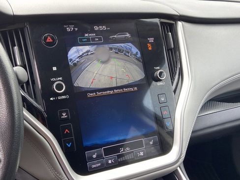 Used 2024 Subaru Outback Premium image 34