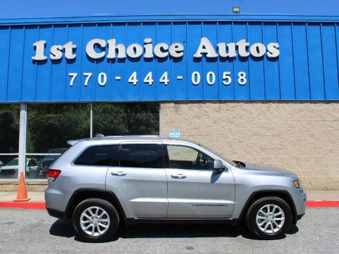 Used 2021 Jeep Grand Cherokee Laredo X image 5